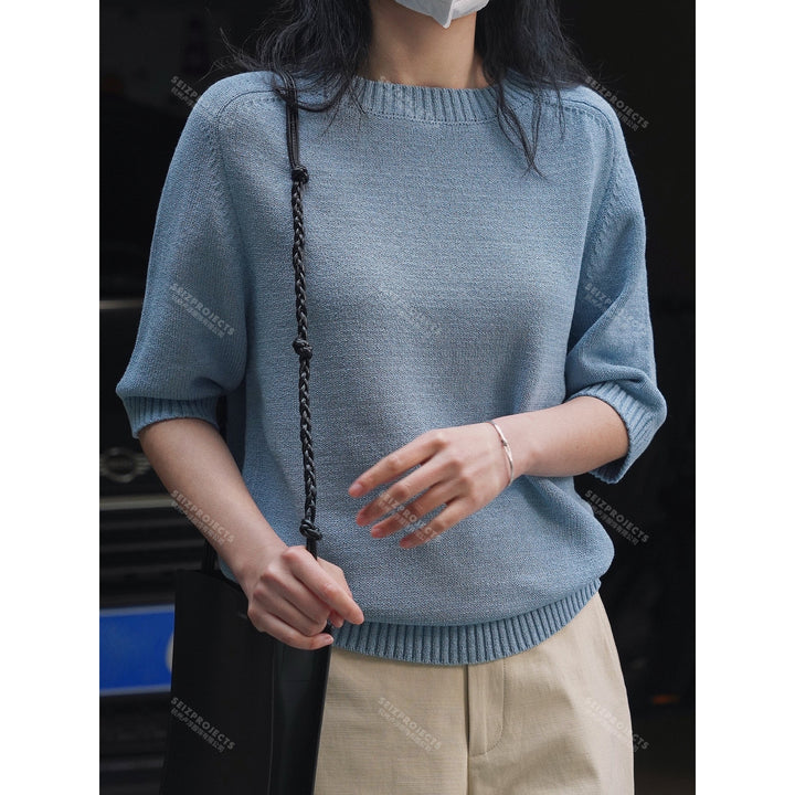 Women's Lightweight Fine Knit Sweater with Round Neck and Three Quarter Sleeves Amarae