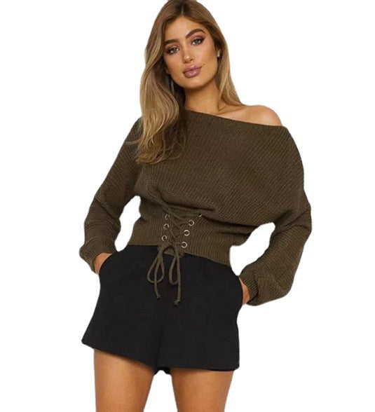 Pull en tricot tendance pour femmes avec un design de laçage sophistiqué Chic & Stil