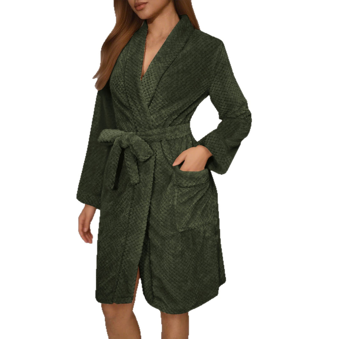 Ladies Cozy Dressing Gown with Belt and Chic Pockets