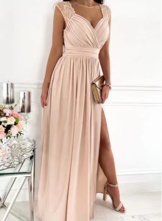 Elegant maxi dress for women with lace sleeves and a side slit Lune London
