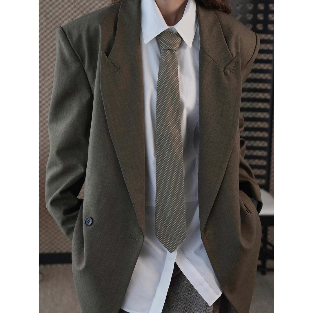 Women Structured Oversized Blazer with Wide Lapel and Soft-Shoulder Amarae
