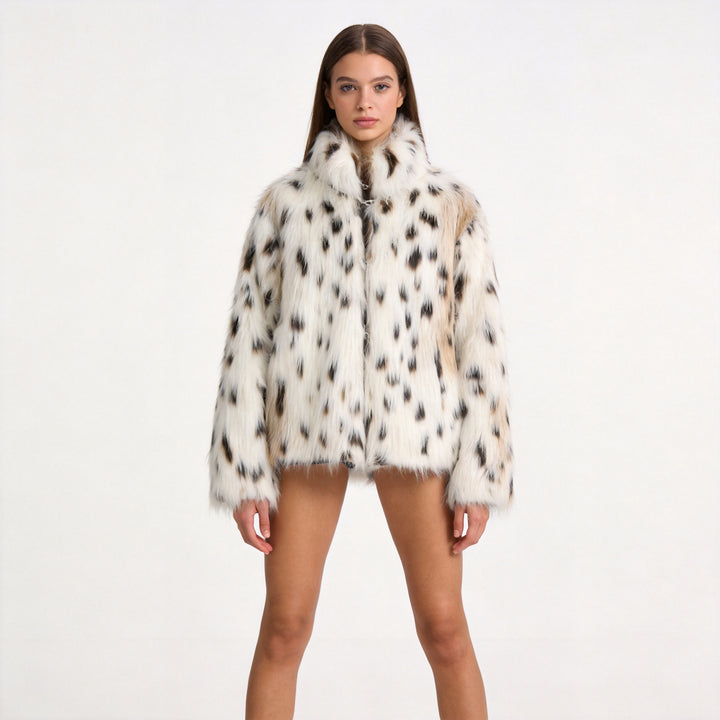 Women's short coat made of faux fur in spotted design with high collar Amarae