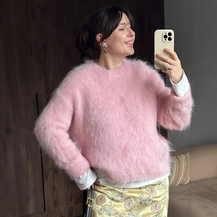 Women's Oversized Mohair Sweater with Fluffy Texture and Round Neckline Amarae