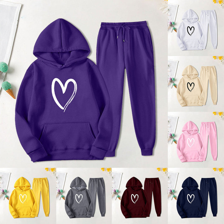 Women's sweatsuit with kangaroo pocket and heart-shaped print Lune London