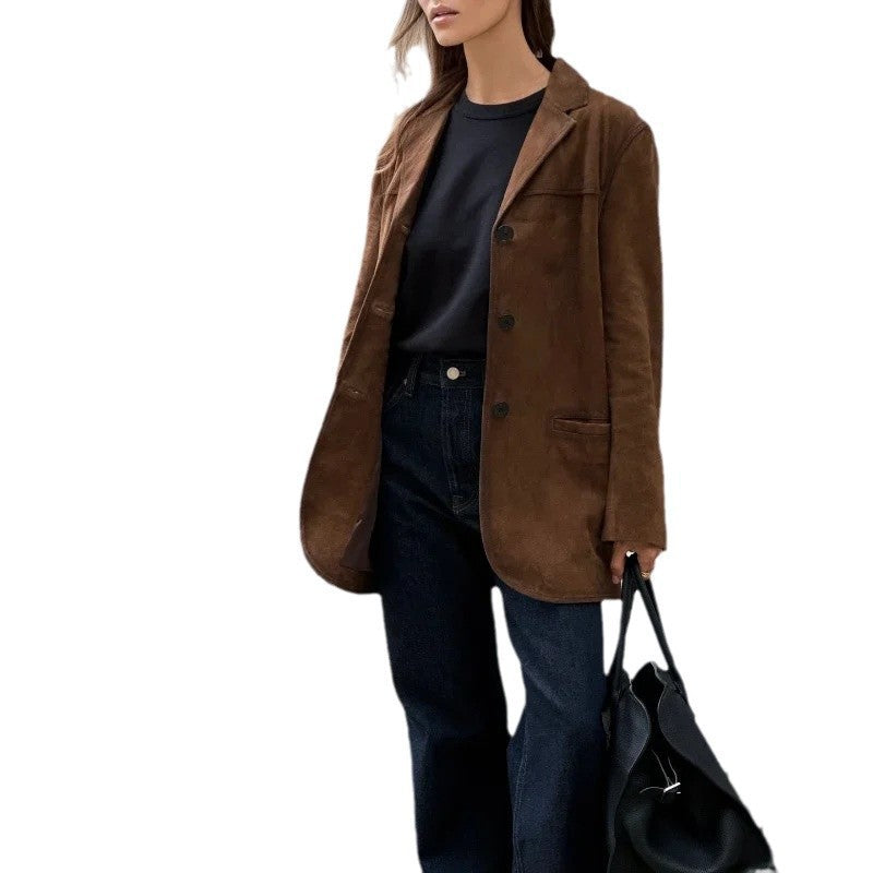 Fashionable suede jacket for women in a relaxed fit Lune London