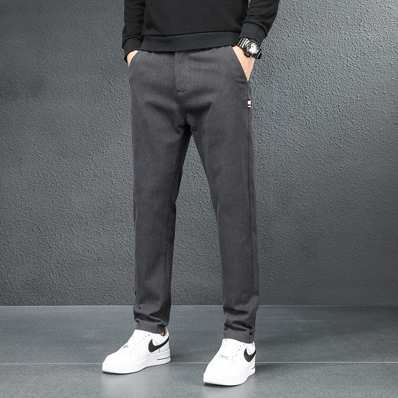 Comfortable and stylish leisure pants for men Lune London