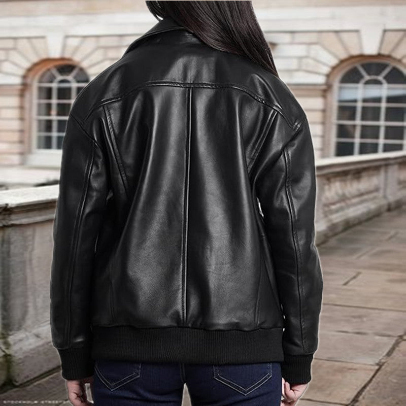 Elegant leather jacket for women with a relaxed fit and practical pockets Lune London