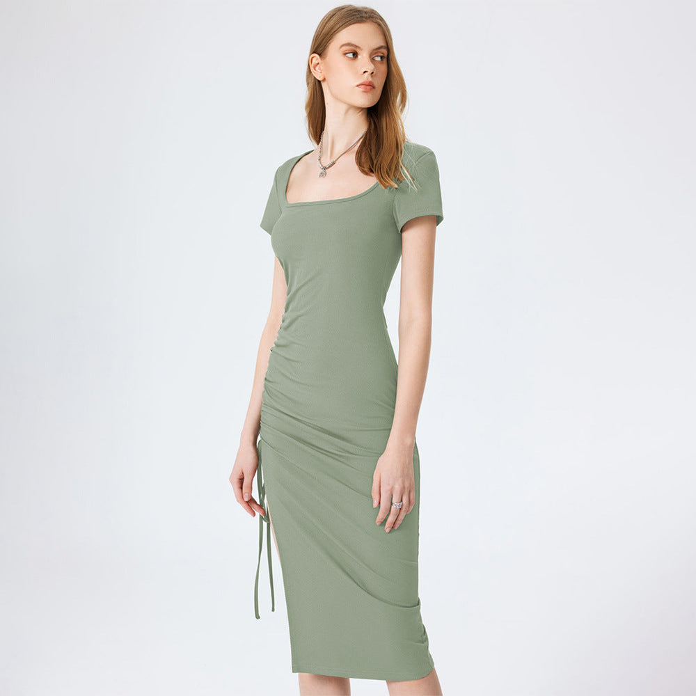Robe midi ajustée pour femme avec fente latérale et détails froncés Chic & Stil