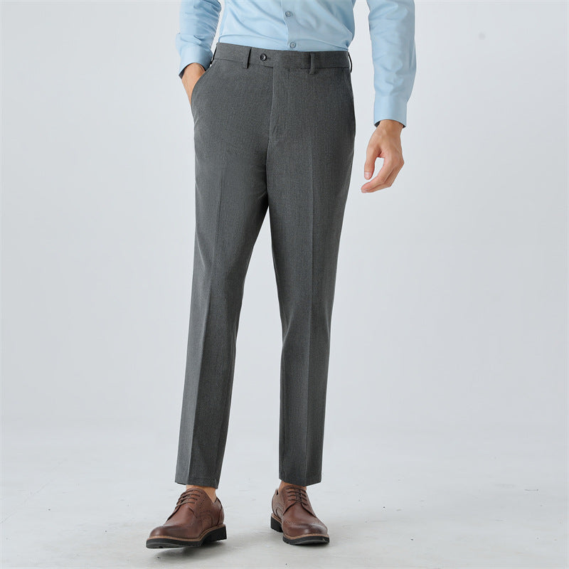Elegant suit trousers for men with a slim fit and fine pattern Amarae