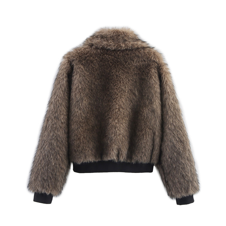 Ladies plush for women with trendy collar Lune London