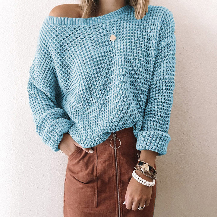 Casual knit sweater for women with a loose fit and an off-shoulder design Lune London