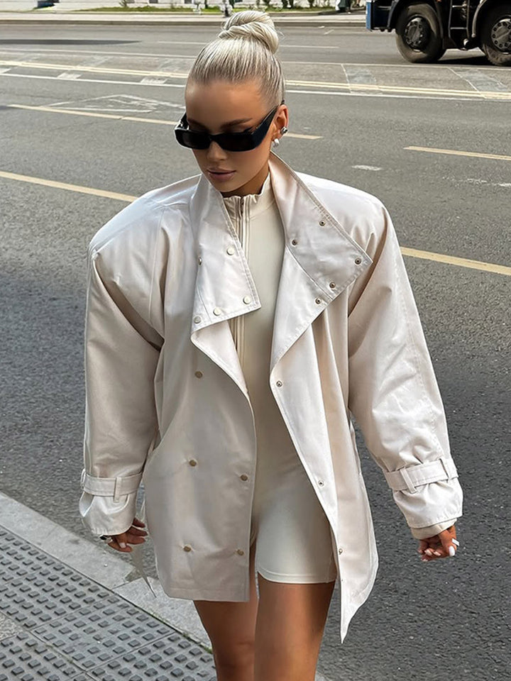 Women’s short trench coat in oversized look with extra wide lapel and snap button closure Amarae