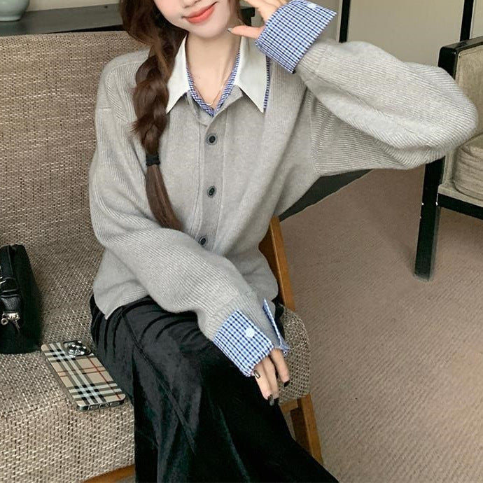Cardigan tricoté confortable pour femme avec de grands boutons et des épaules basses Chic & Stil