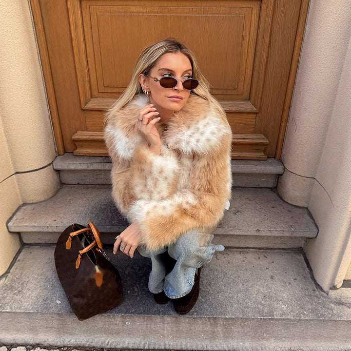 Women's Boxy Faux Fur Jacket with Two-Tone Shag Look and Notched Collar Amarae