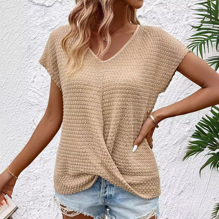 Casual women's V-neck t-shirt with structured fabric Lune London