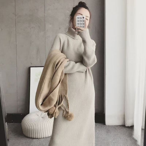 Robe en tricot côtelé pour femmes avec col montant et coupe longue Chic & Stil