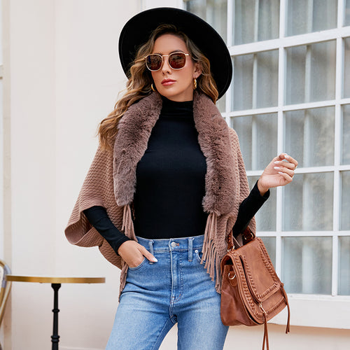 Ladies fashion poncho with luxurious faux fur collar Amarae
