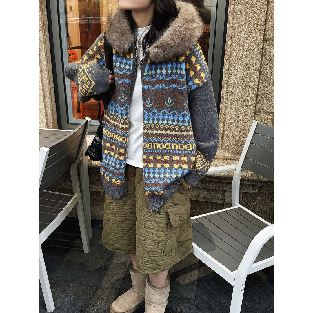 Women's patterned cardigan with faux fur hood and zipper Amarae