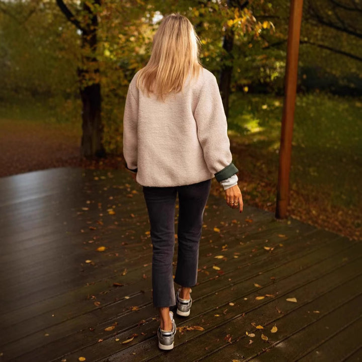 Ladies Comfortable and Stylish Fleece Jacket Lune London