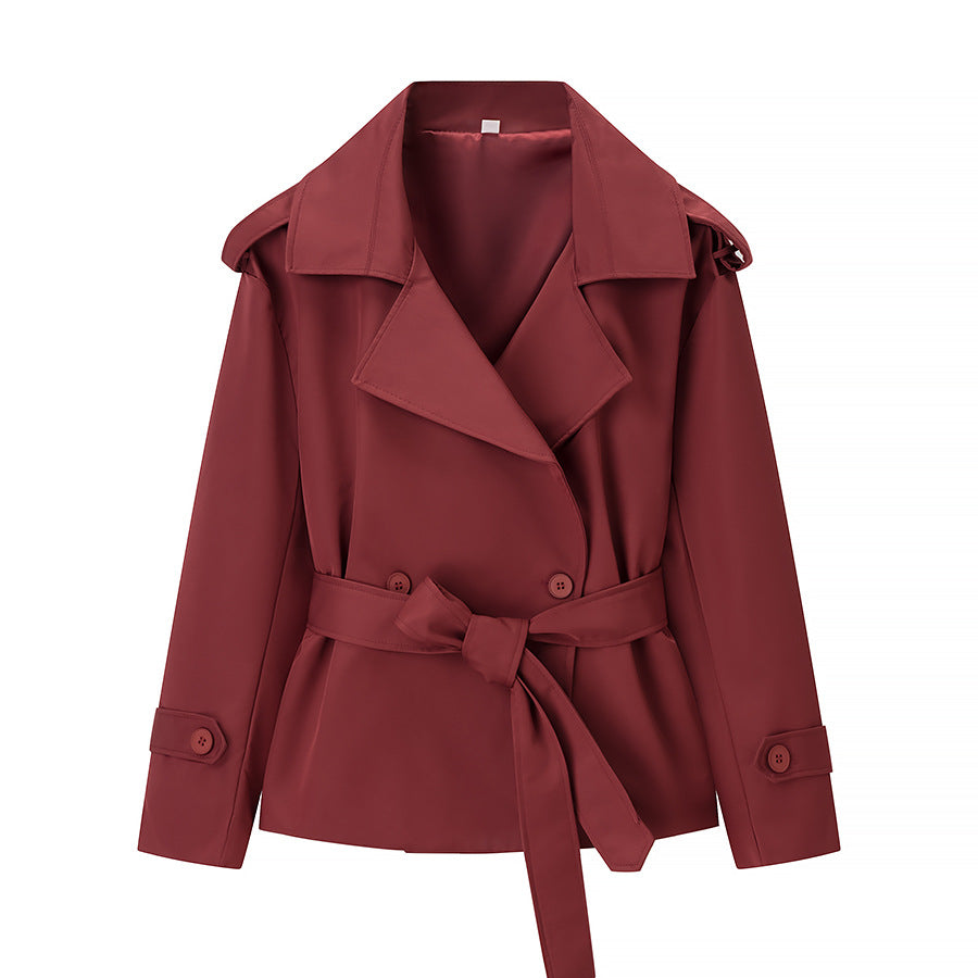 Manteau trench élégant et moderne pour femme avec ceinture Chic & Stil