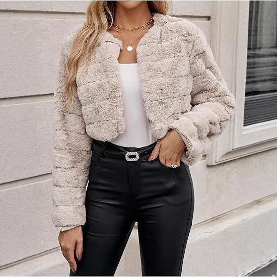 Ladies chic and stylish leopard faux fur jacket