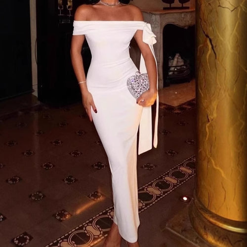 Elegant off-shoulder maxi dress for women with a sculpting fit and a flowing hem Amarae