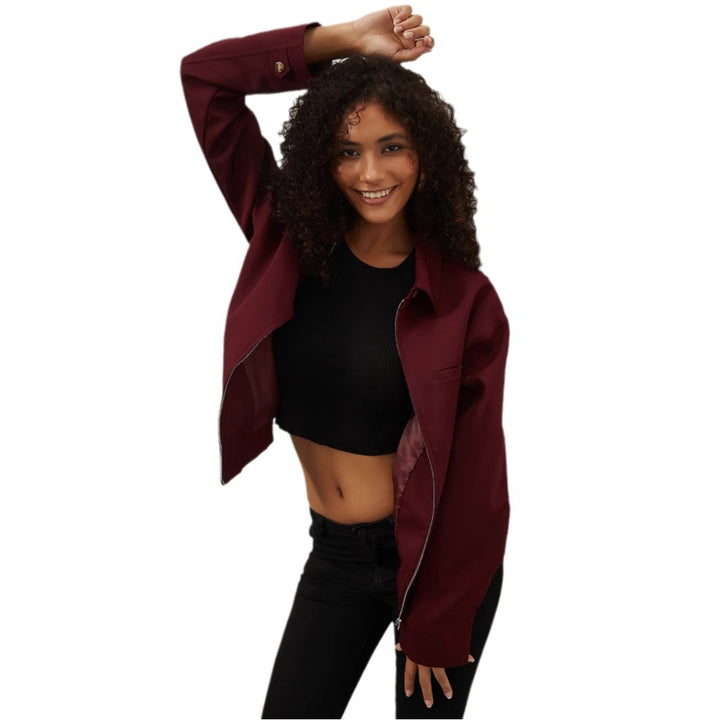 Women's Boxy Overshirt Jacket with Metal Zipper and Shirt Collar Amarae