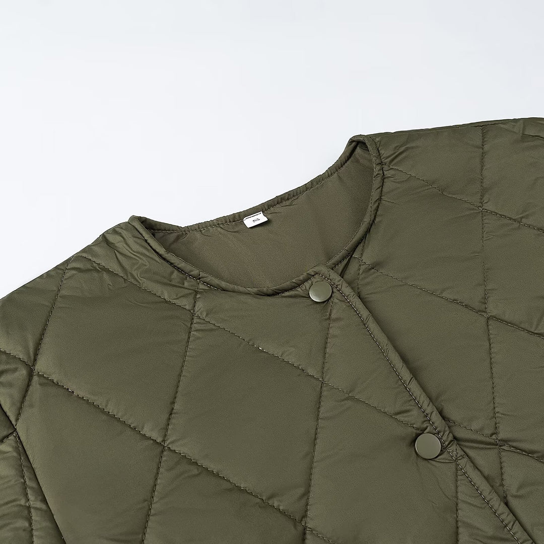 Women's quilted jacket without collar with snap button closure and patch pockets Amarae