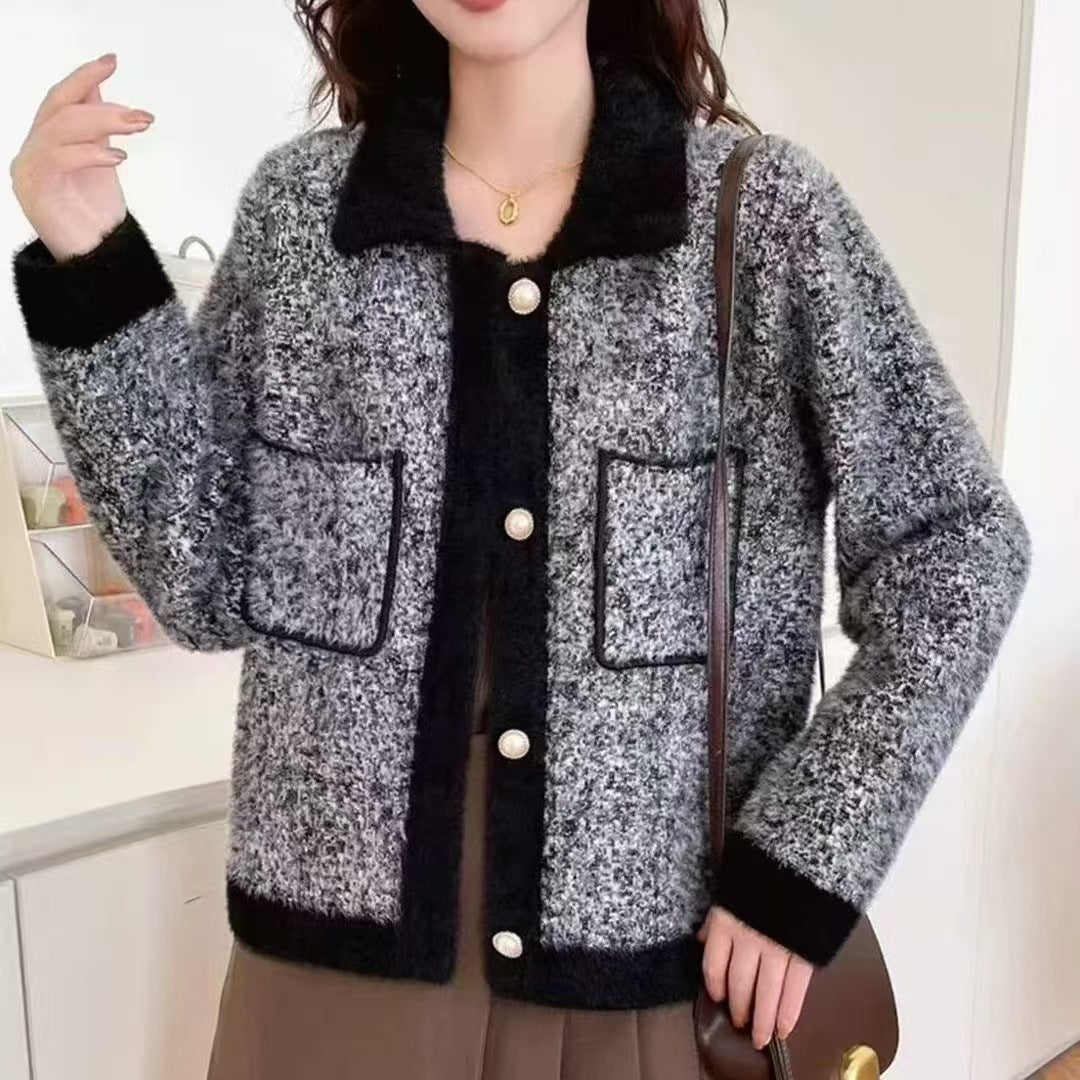 Ladies Cozy Pullover with Pockets and Contrasting Collar Lune London
