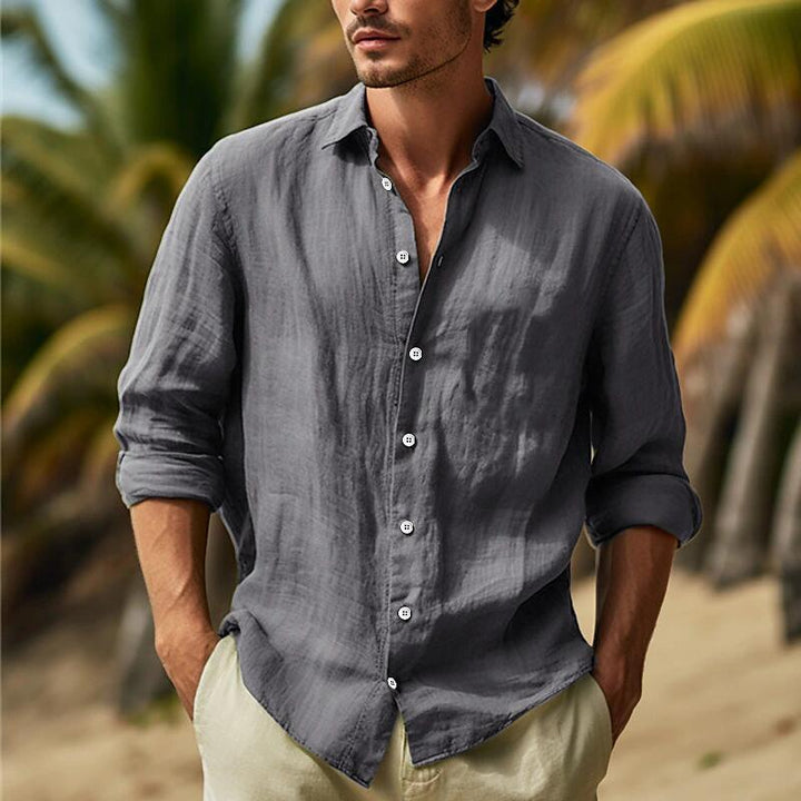 Linen shirt for men with a breezy cut and elegant button placket Lune London