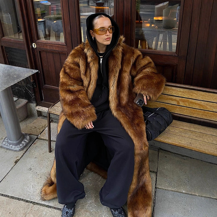 Women's Oversize Faux Fur Coat with Hood and Luxurious Fur Look Amarae