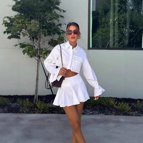 Amarae trendy short sleeve women's set in fluid material with cropped blouse and flared skirt