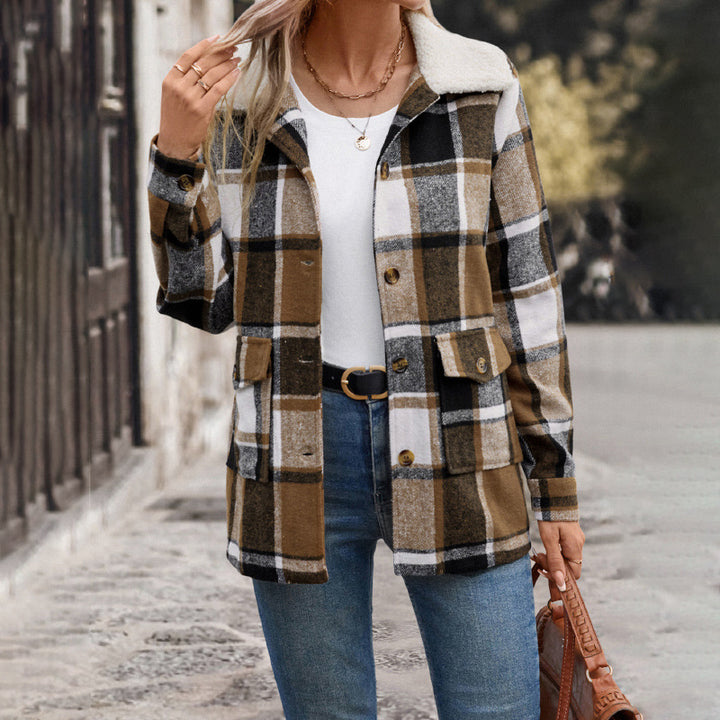 Checked overshirt for ladies with warm fleece lining and practical pockets Lune London