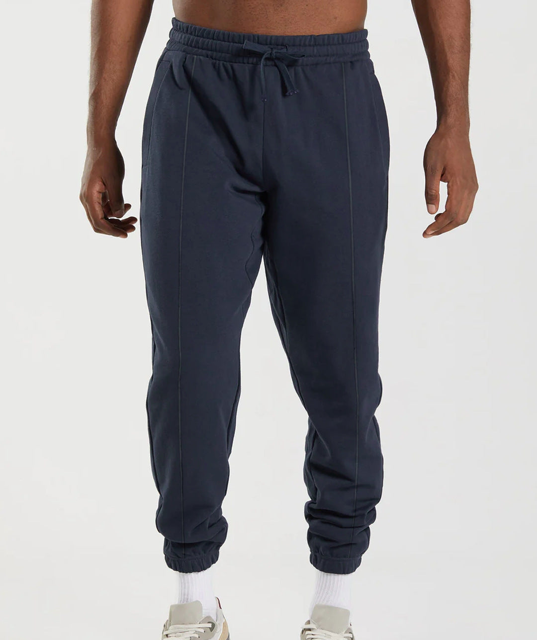 Sporty men's jogger pants with elastic waistband and side pockets Lune London