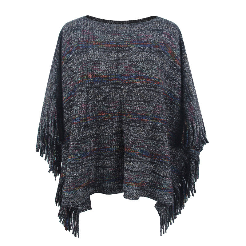Ladies cozy poncho with fringe details Lune London