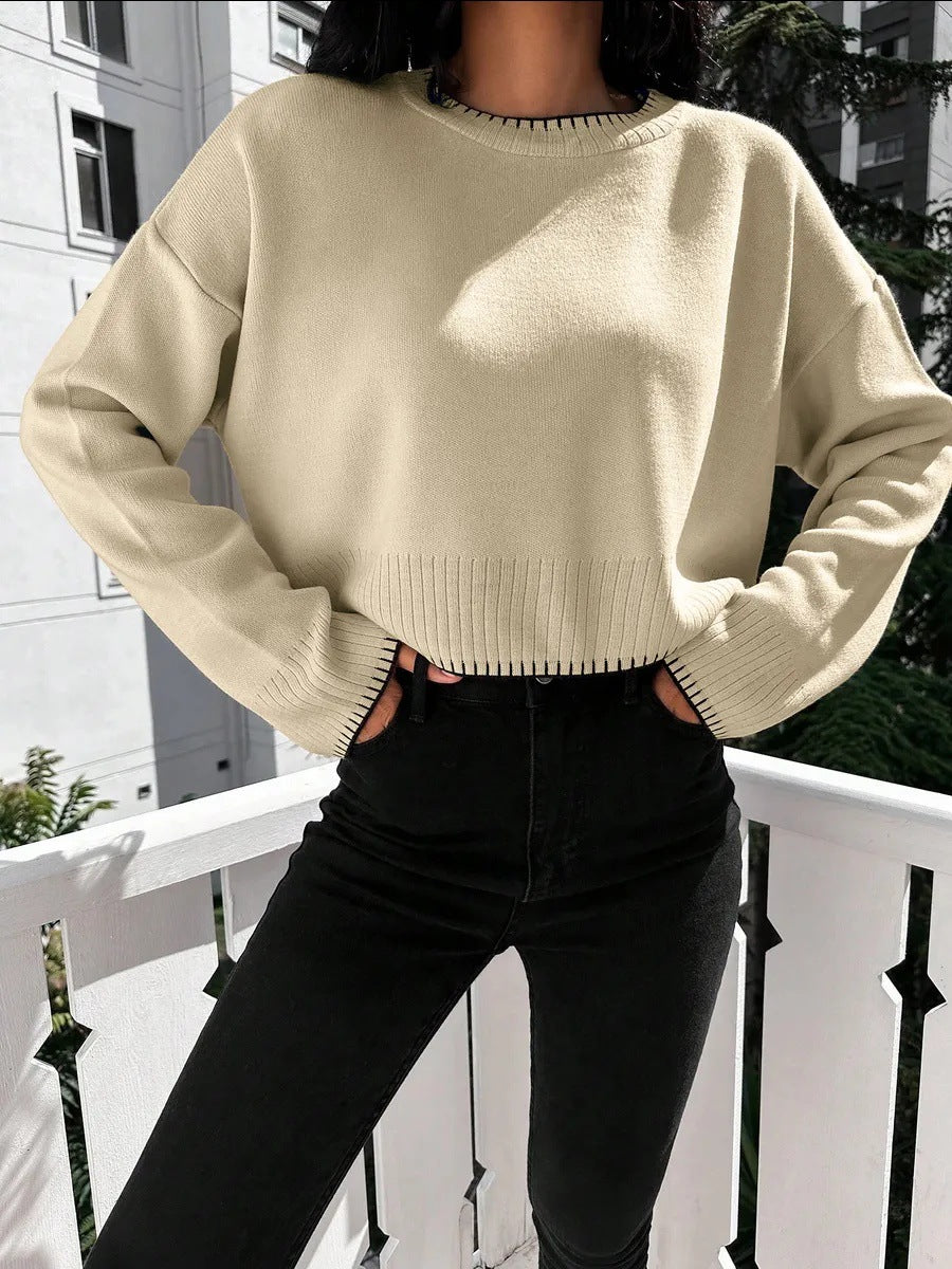 Cropped knit sweater for women with round neckline and ribbed details Lune London