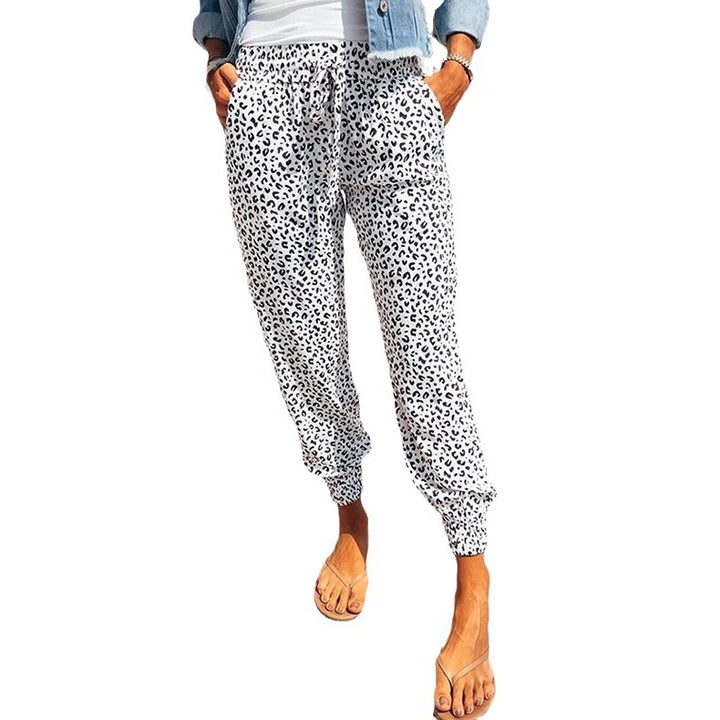 Elegant leisure pants for women with elastic waist and animal print Lune London