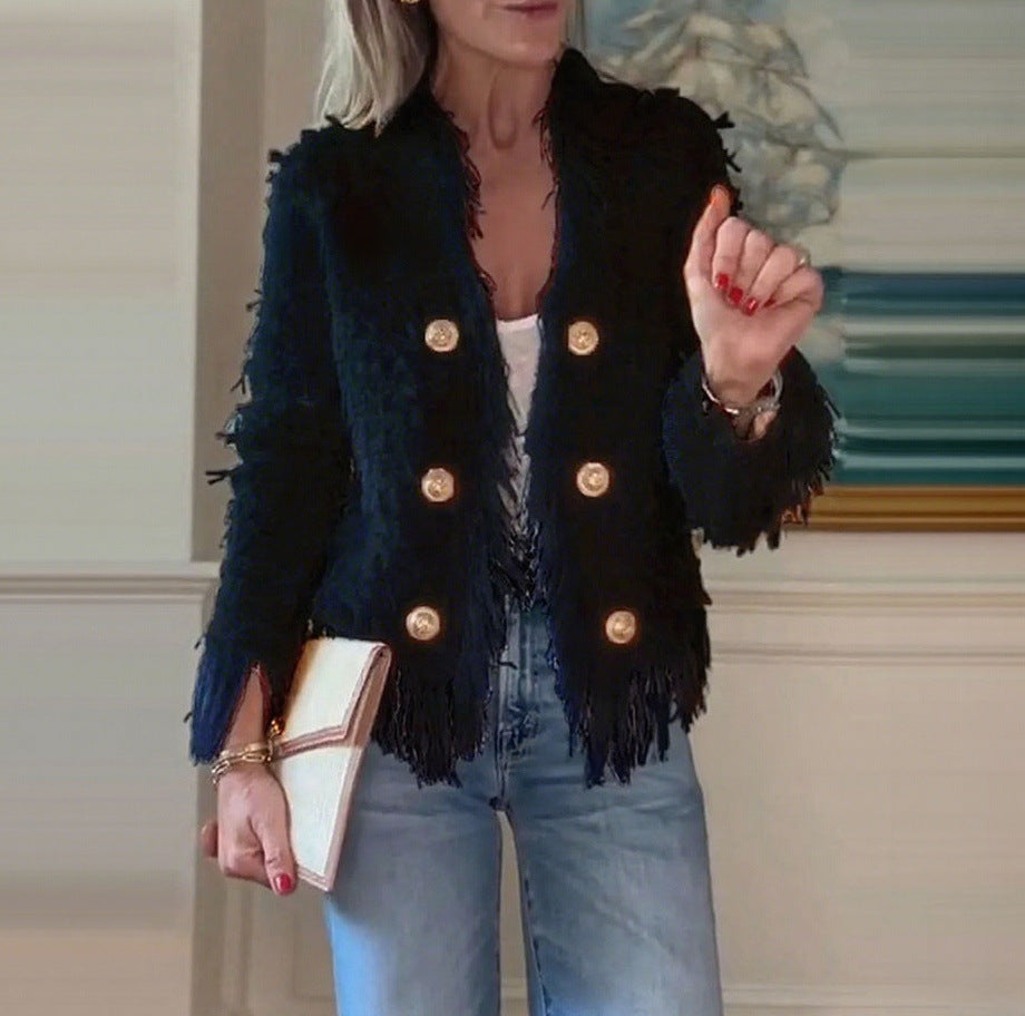 Veste à franges pour femmes avec des boutons dorés Chic & Stil