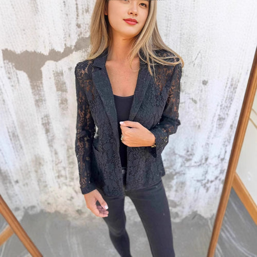 Transparent lace jacket for women with a modern cut and an elegant detail Amarae
