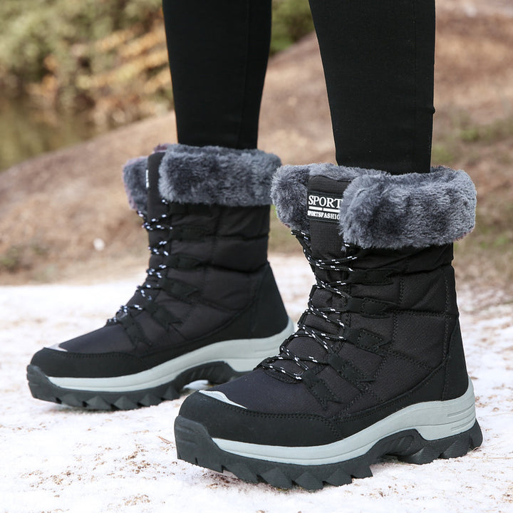 Winter boots for women with non-slip sole and insulating lining Lune London