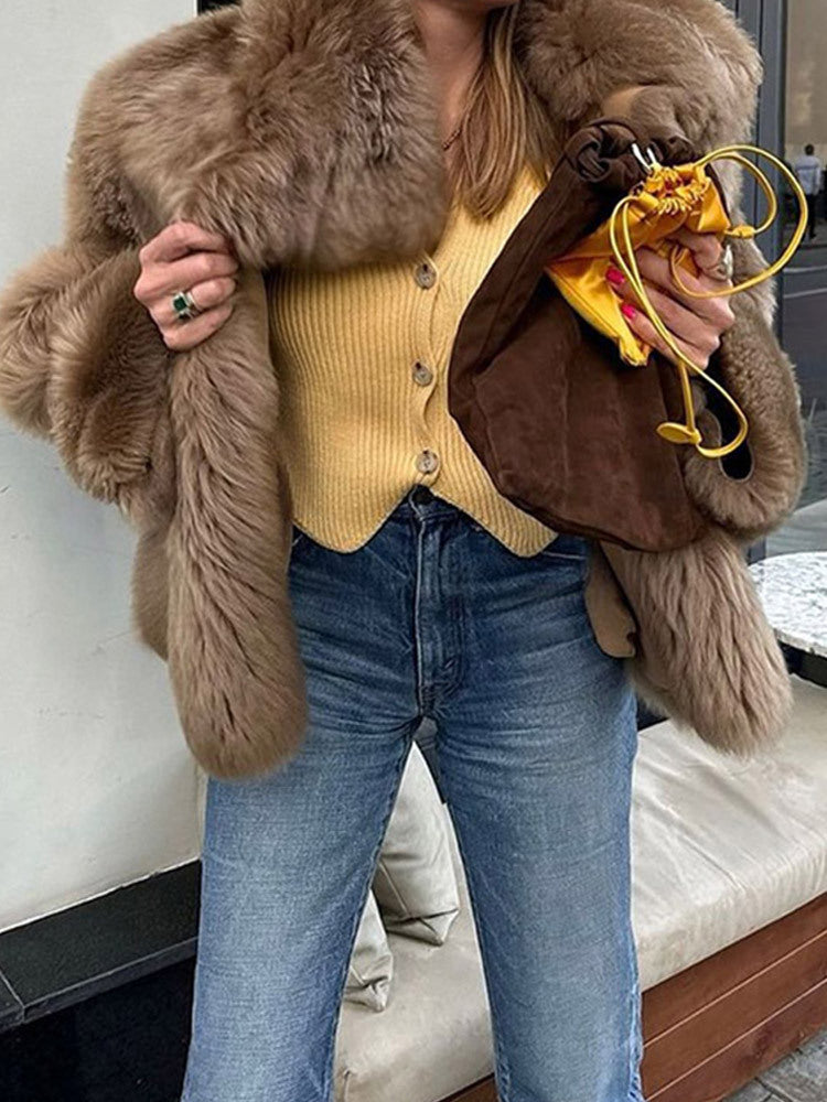 Cozy faux fur coat for women with high collar and soft inner lining Lune London