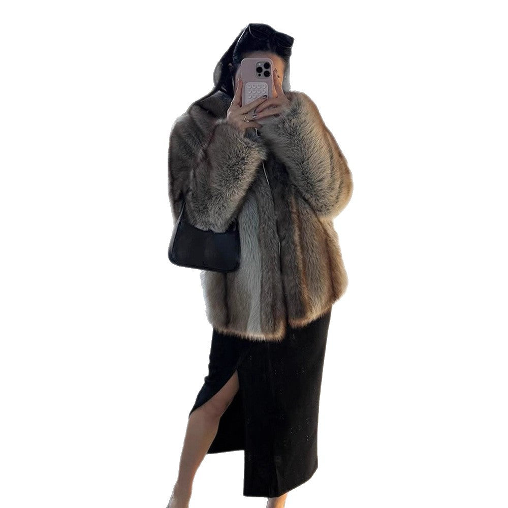 Women Short Fur Coat in Boxy Cut with Striped Faux Fur Look Amarae