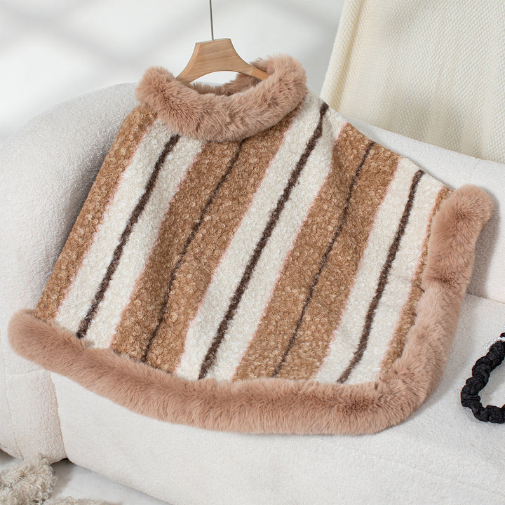 Ladies elegant poncho with luxurious fur trim Lune London