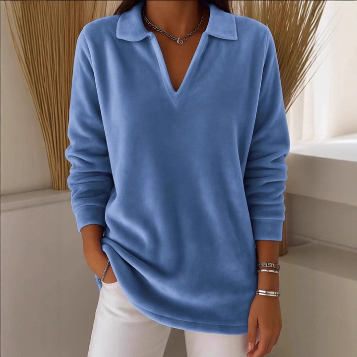 Pull en polaire doux pour femmes avec décolleté en V Chic & Stil