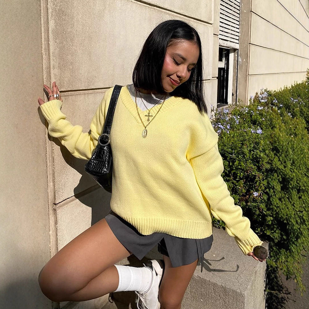 Women Oversize V-Neck Fine Knit Sweater with Structured Stitch Look and Ribbed Cuffs Amarae