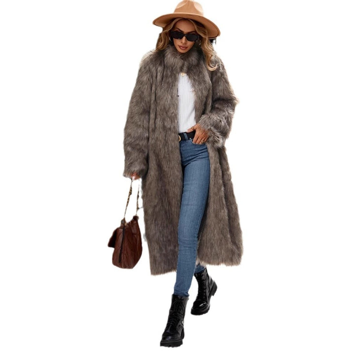 Ladies Long faux fur coat with high collar and pockets Lune London