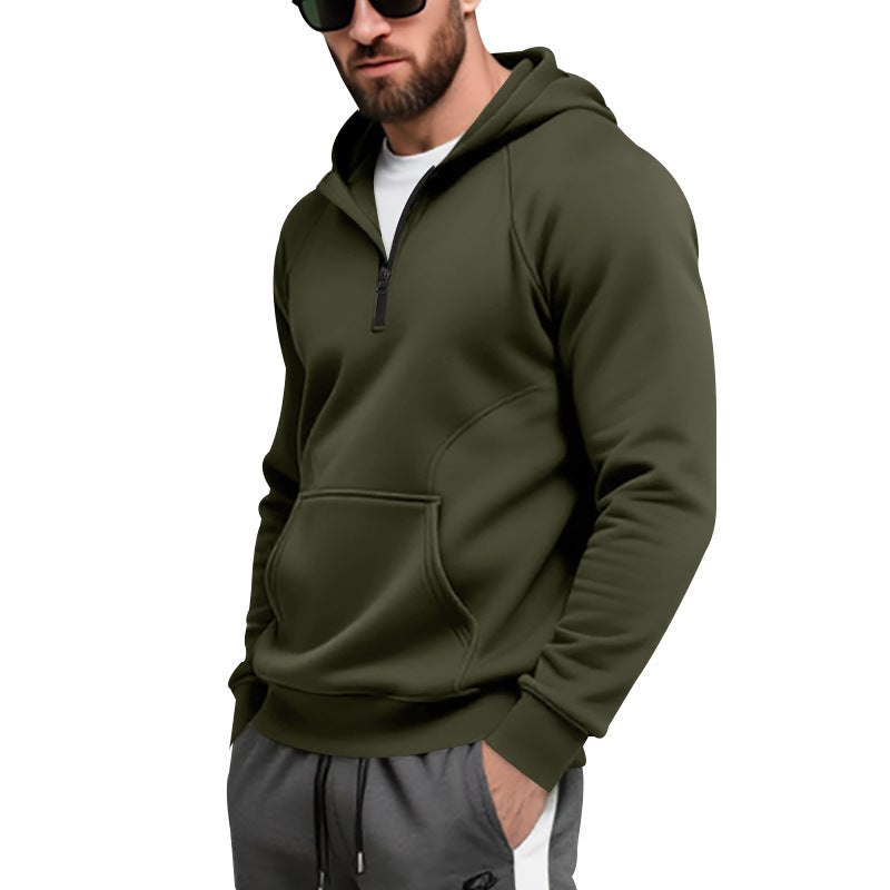 Sporty men's hoodie with modern zip closure and practical pockets Lune London