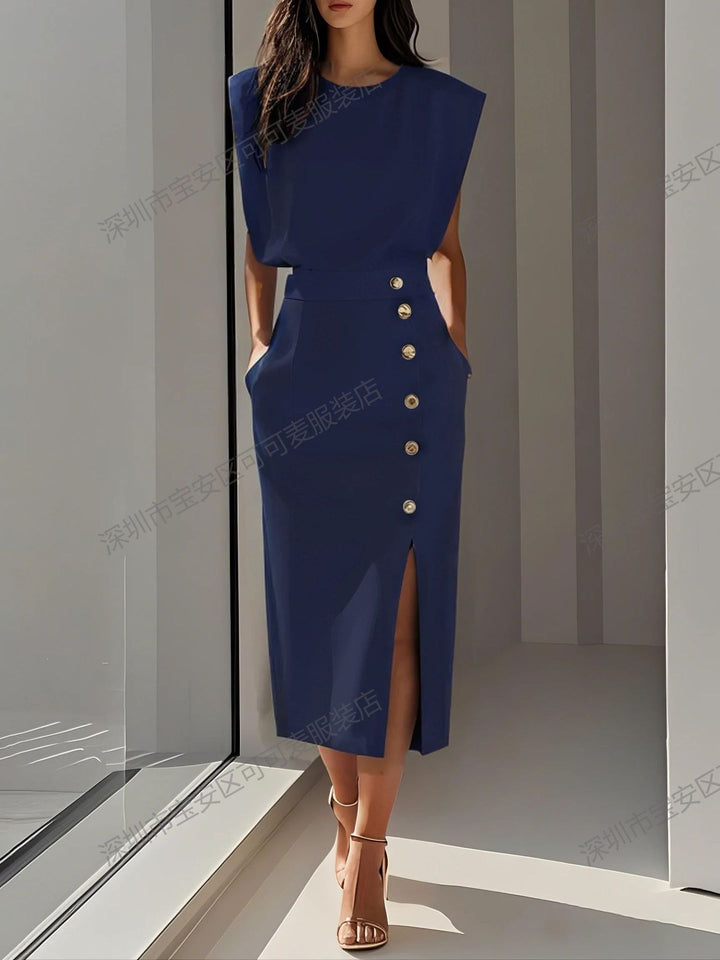 Women Elegant Evening Dress with High Shoulders and Side Split Lune London