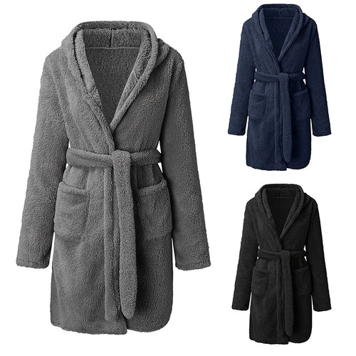 Fleece bathrobe for women with hood and practical pockets Amarae