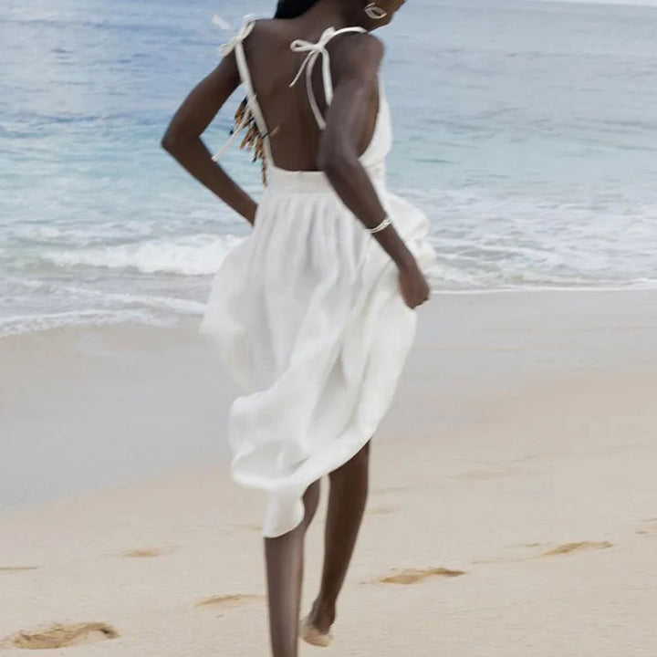 Robe longue en lin pour femmes avec décolleté en V profond et taille cintrée Chic & Stil